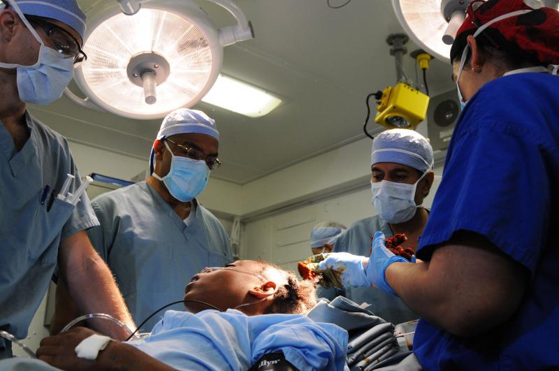 Gupta_Ford_Vinson_surgery.jpg